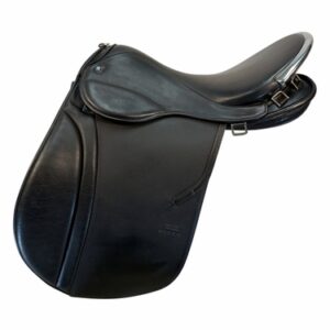 18.5Inch Used Stubben Dressage Saddle Medium Tree Scout