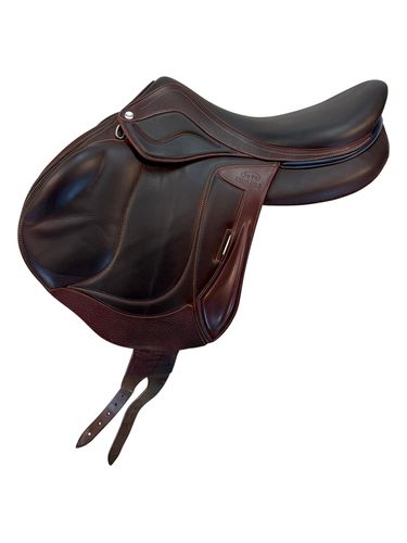 18 Inch Used Devoucoux Close Contact Saddle Medium Tree Chirberta Lab